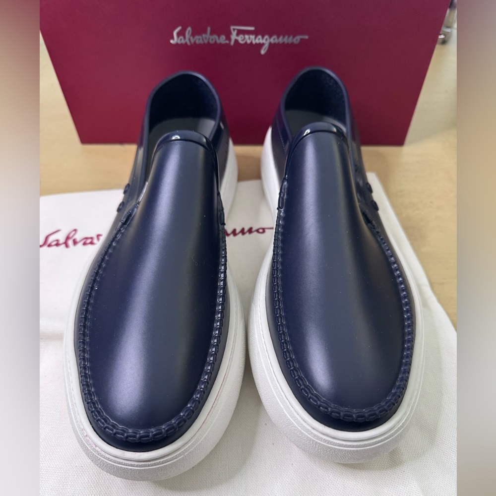 Salvatore Ferragamo Fury 2 Sneakers - Picture 3 of 10